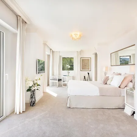 Villa Monaco - Luxury Living In With Bentley, Butler And Heated Pool Cap-d'Ail