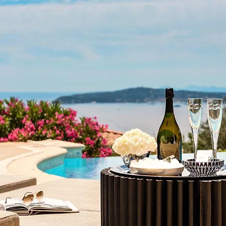 Villa Monaco - Luxury Living In With Bentley, Butler And Heated Pool Cap-d'Ail